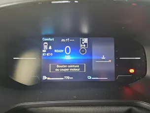 Renault Captur 1.6 E-Tech techno