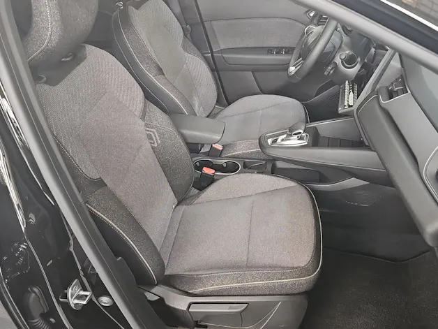 Renault Captur 1.6 E-Tech techno