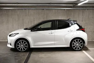 Toyota Yaris 1.5 VVT-i HSD GR Sport
