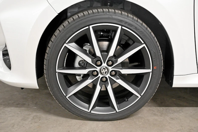 Fahrzeugbild TOYOTA YARIS