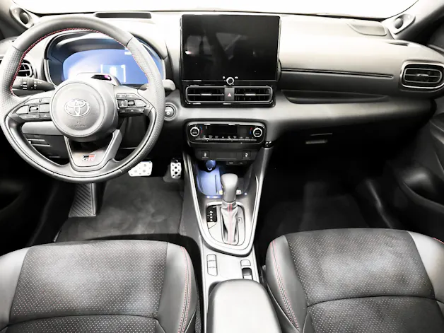 Toyota Yaris 1.5 VVT-i HSD GR Sport