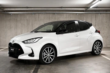 Fahrzeugbild TOYOTA Yaris 1.5 VVT-i HSD GR Sport