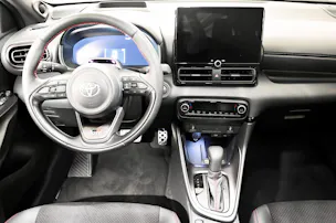 Toyota Yaris 1.5 VVT-i HSD GR Sport