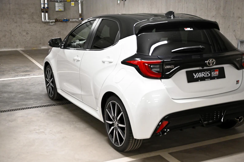Fahrzeugbild TOYOTA YARIS
