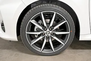 Toyota Yaris 1.5 VVT-i HSD GR Sport