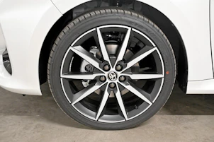 Fahrzeugbild TOYOTA Yaris 1.5 VVT-i HSD GR Sport