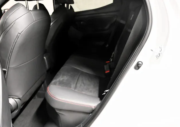 Toyota Yaris 1.5 VVT-i HSD GR Sport