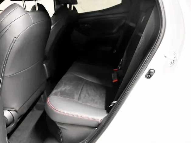 Toyota Yaris 1.5 VVT-i HSD GR Sport