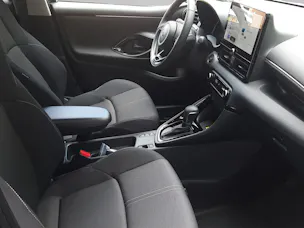 Toyota Yaris 1.5 VVT-i HSD Trend