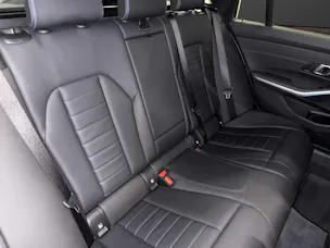 BMW 330e xDrive Touring M Sport
