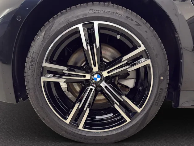 BMW 330e xDrive Touring M Sport