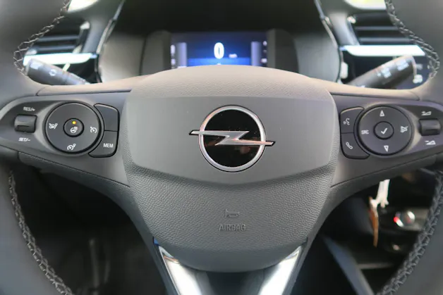 Opel Corsa 1.2 T Hybrid Viva