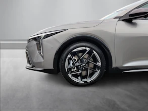 https://vehicle.imgix.net/4320743/4d6c10c1-8602-417c-b4ae-2b8494718d7e.jpg