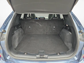 https://vehicle.imgix.net/4320784/24dc39c6-d068-45ee-9efb-3f31f26d0af7.jpg