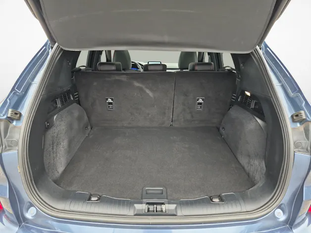 Ford Kuga 2.5 Plug-in Hybrid ST-Line X / ab 3,99% Leasing bei Abschluss einer Protect Autoversicherung