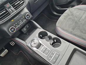 https://vehicle.imgix.net/4320784/f0788709-1413-42ba-8bb7-85ddbde0b704.jpg