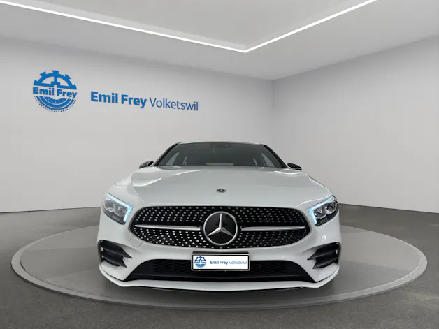 Mercedes-Benz A 250 e AMG Line