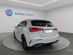 https://vehicle.imgix.net/4320785/5ac560f5-4ed5-4ef2-af97-a6ab5a043f05.jpg