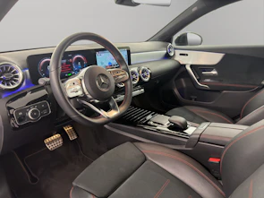 Fahrzeugbild MERCEDES-BENZ A 250 e AMG Line
