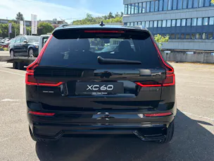 Volvo XC60 2.0 B5 MH Black Edition AWD
