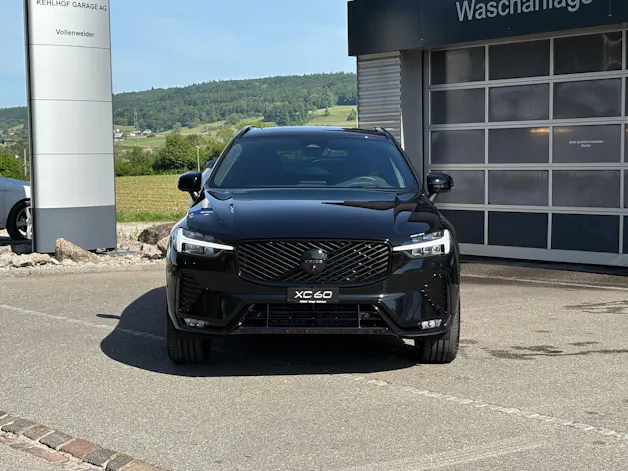 Volvo XC60 2.0 B5 MH Black Edition AWD