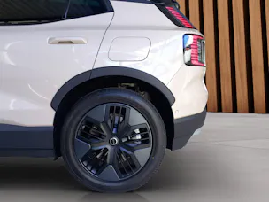 Volvo EX30 CC E60 Twin Performance AWD