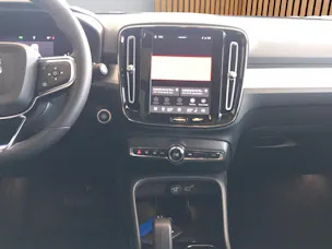 Volvo XC40 2.0 B4 MH Black Edition