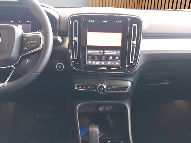 Volvo XC40 2.0 B4 MH Black Edition