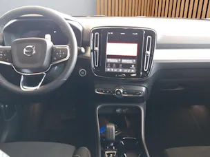 Volvo XC40 2.0 B4 MH Black Edition