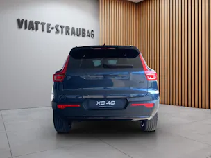 Volvo XC40 2.0 B4 MH Black Edition