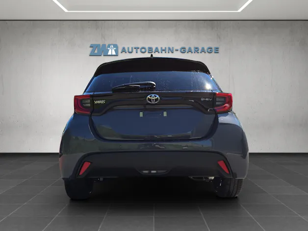 Toyota Yaris 1.5 VVT-i HSD Trend