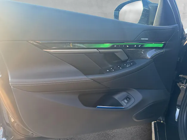 BMW i5 M60 xDrive Berline (CH) 📍
