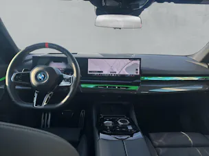 BMW i5 M60 xDrive Berline (CH) 📍
