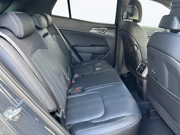 Kia Sportage 1.6 T-GDi Hybrid Black Edition