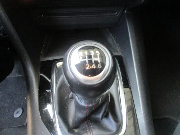 Mazda 3 2.0 165 Revolution