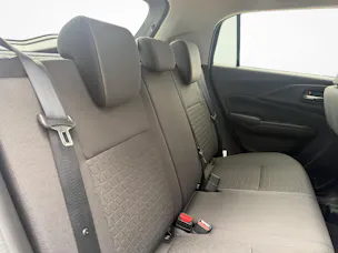 Suzuki Swift 1.2 Sakura Hybrid