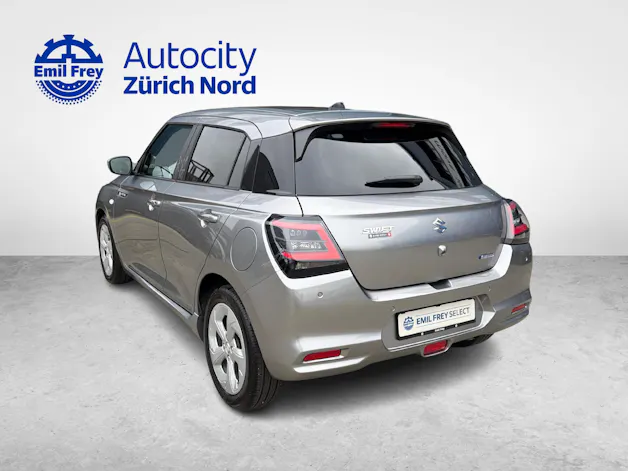 Suzuki Swift 1.2 Sakura Hybrid