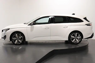 image du véhicule PEUGEOT 308 SW 1.2 PureTech Allure