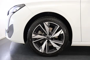 image du véhicule PEUGEOT 308 SW 1.2 PureTech Allure