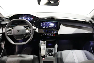 https://vehicle.imgix.net/4321047/fd09f62c-e924-47e9-9597-362a81443991.JPG