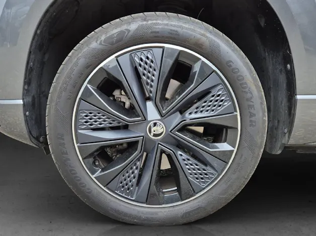 SKODA Karoq 1.5 TSI SportLine DSG