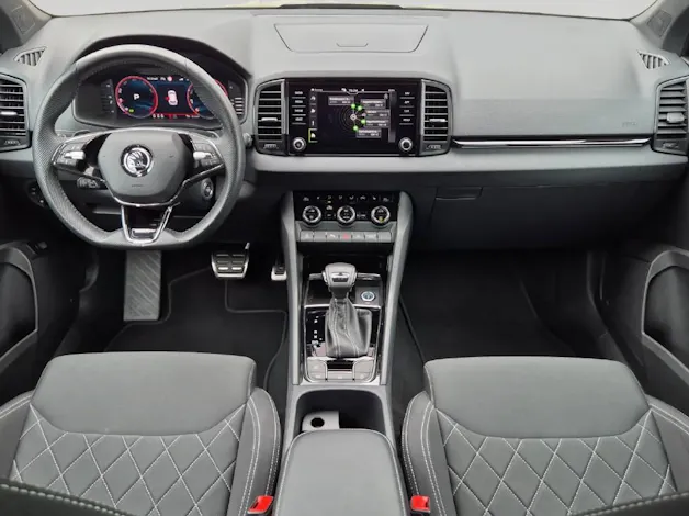 SKODA Karoq 1.5 TSI SportLine DSG