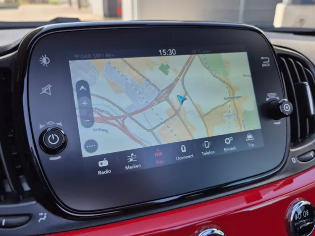 Fiat 500 C 1.0 Hybrid Swiss Edition