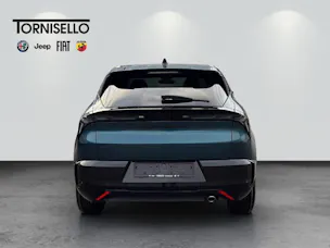 Alfa Romeo Junior 1.2 Ibrida AWD Tech