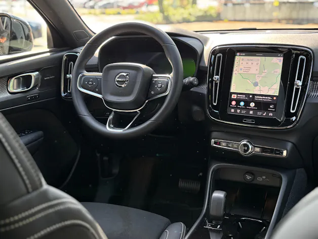 Volvo EX40 Twin XCENTRIC Edition AWD