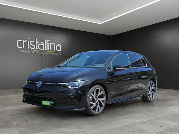VW Golf VIII 1.5 eTSI R-Line DSG