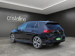 VW Golf VIII 1.5 eTSI R-Line DSG
