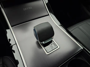 https://vehicle.imgix.net/4321128/025d0d03-c237-4982-a07f-7bf27a9cd356.jpg