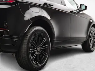 Land Rover Range Rover Evoque 1.5 T 270e Hoxton Edition ab 0.99% Leasing