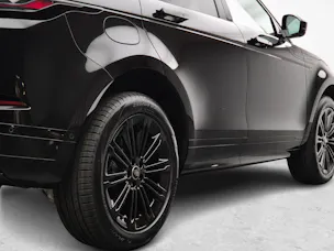 Land Rover Range Rover Evoque 1.5 T 270e Hoxton Edition ab 0.99% Leasing